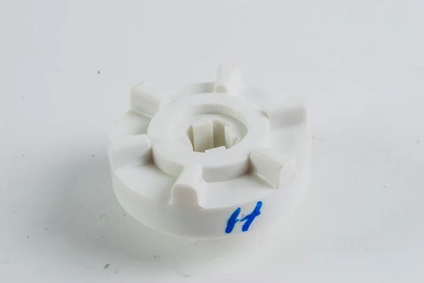 miniad90cc74-9ab5-4672-adfa-e32c2975a49e